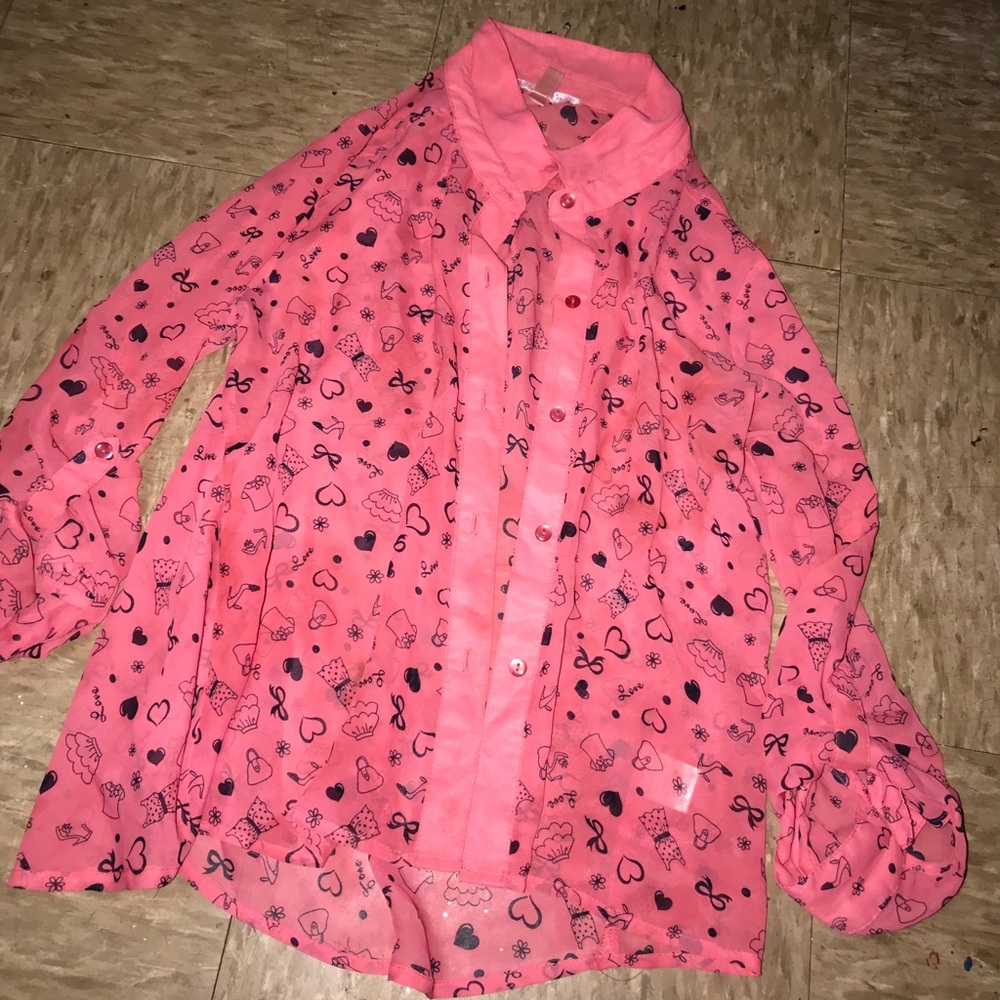 pink blouse